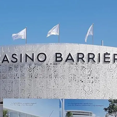 Studio-cabine 6 Couchages Cap-d'agde * Agde